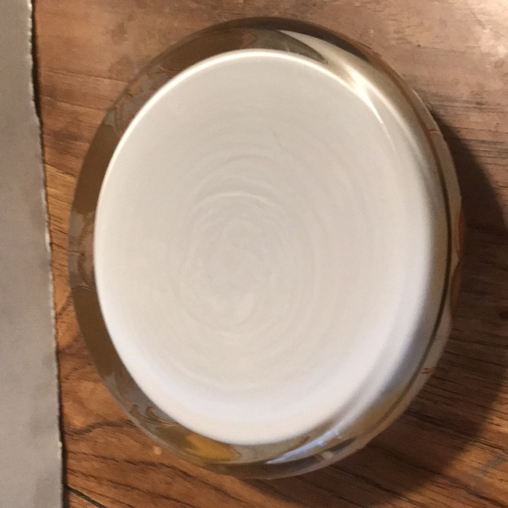 Beautiful vintage heavy weight milk glass , frosted glass n gold painted - Picture 7 of 8